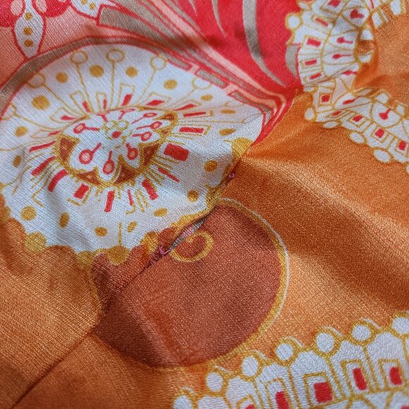 Vintage 1970s era patterned maxi dress - Picture 5 of 5